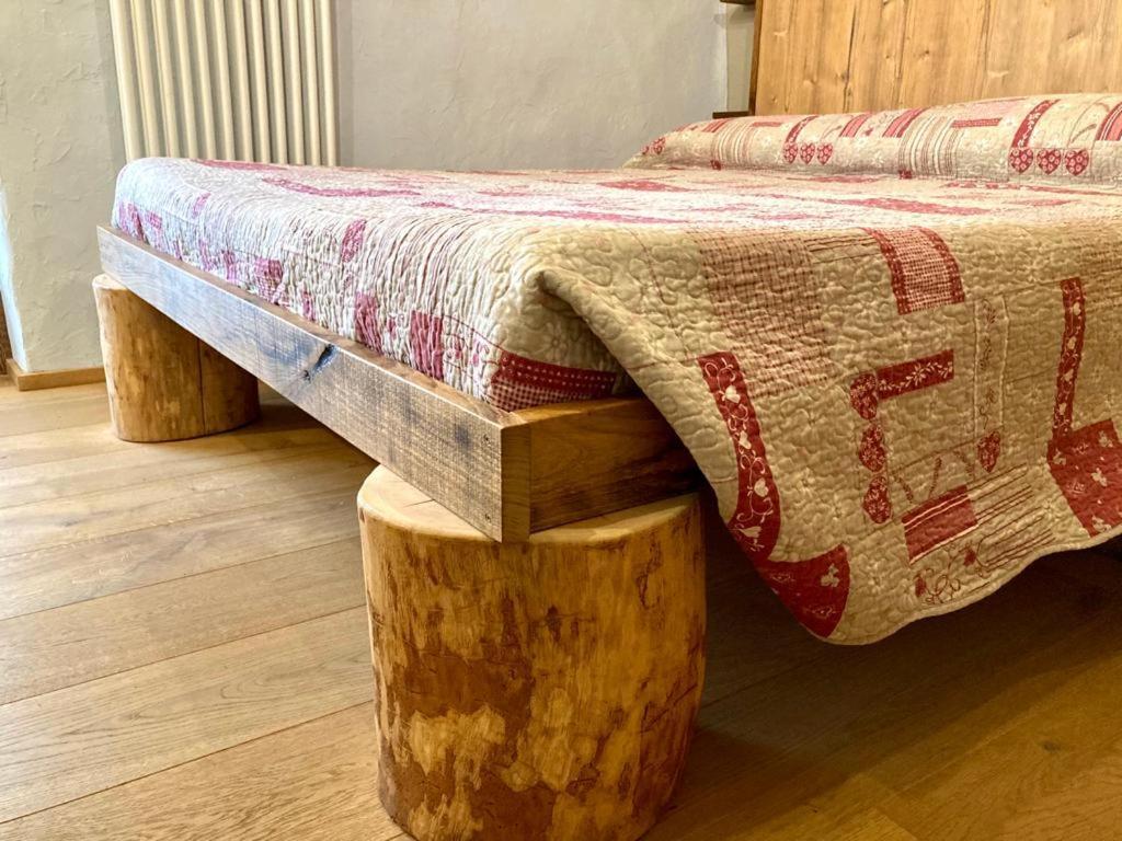 Usseaux La Placette - Albergo Diffuso E Trattoria المظهر الخارجي الصورة