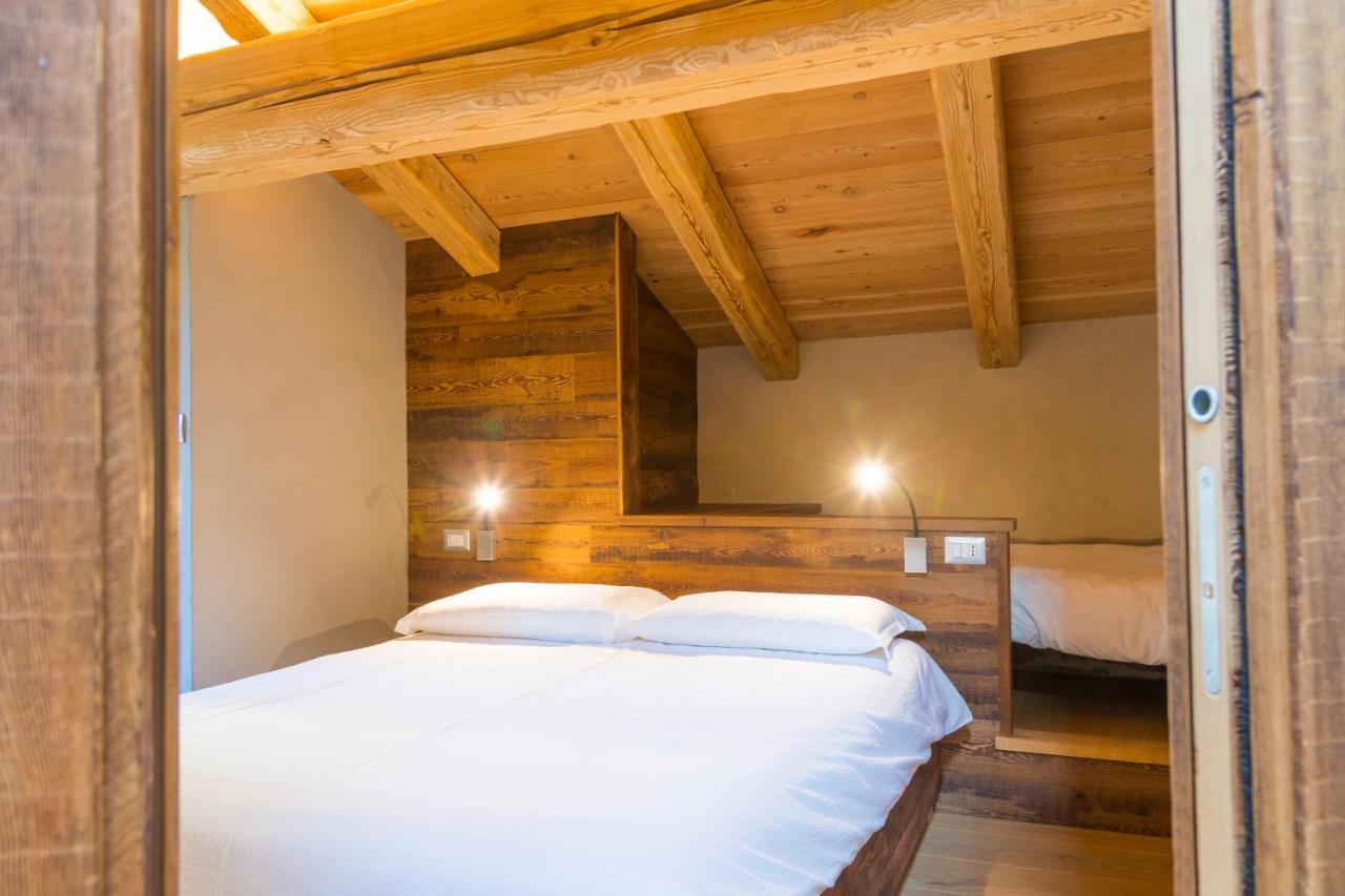 Usseaux La Placette - Albergo Diffuso E Trattoria المظهر الخارجي الصورة
