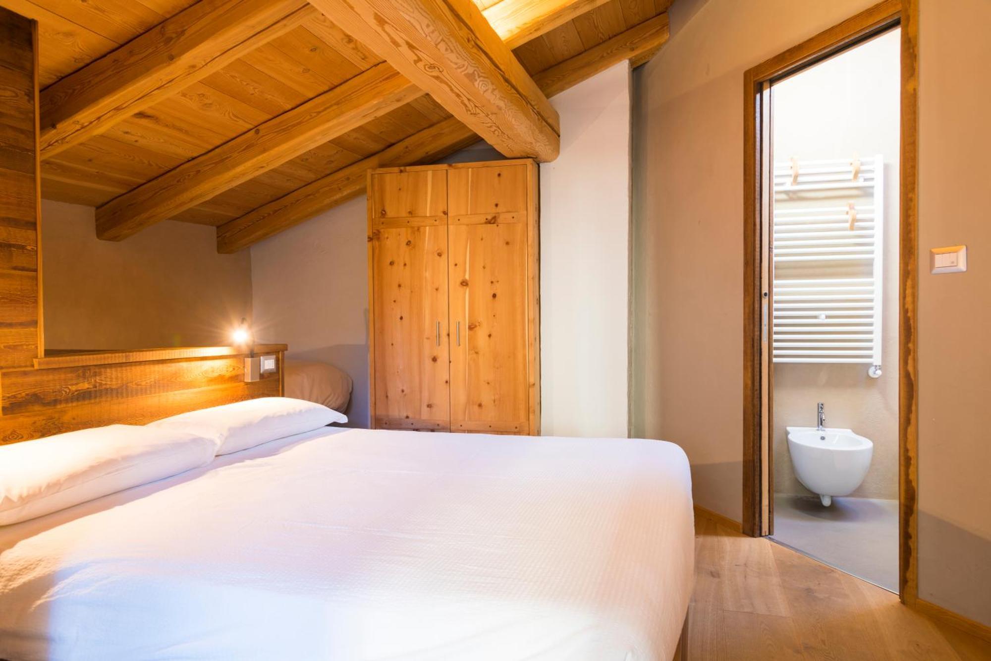 Usseaux La Placette - Albergo Diffuso E Trattoria المظهر الخارجي الصورة
